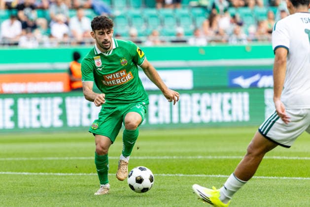 SOCCER - Rapid vs Panathinaikos, test match VIENNA,AUSTRIA,15.JUL.26 - SOCCER - ADMIRAL Bundesliga, Super League, SK Rapid Wien vs Panathinaikos Athen, test match. Image shows Yusuf Demir (Rapid).  GEPAxpictures xPhilippxBrem