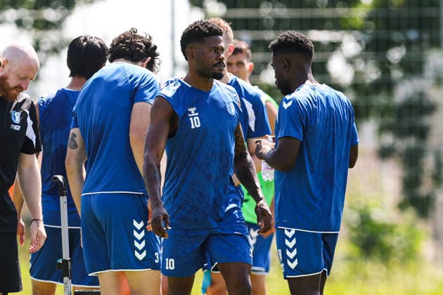 Moritz Broni Kwarteng (1. FC Magdeburg,10) - 2. Fußball Bundesliga Saison 2026-2027 Training 1. FC Magdeburg an der Avnet Arena in Magdeburg - Fußball,Mann,Männer,Deutschland,15.07.2026 *** Moritz Broni Kwarteng, 1. FC Magdeburg, 10 2, Bundesliga Season 2026–2027, 1. FC Magdeburg training at the Avnet Arena in Magdeburg, soccer, man, men, Germany, July 15, 2026