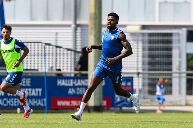 Moritz Broni Kwarteng (1. FC Magdeburg,10) - 2. Fußball Bundesliga Saison 2026-2027 Training 1. FC Magdeburg an der Avnet Arena in Magdeburg - Fußball,Mann,Männer,Deutschland,15.07.2026 *** Moritz Broni Kwarteng, 1. FC Magdeburg, 10 2, Bundesliga Season 2026–2027, 1. FC Magdeburg training at the Avnet Arena in Magdeburg, soccer, man, men, Germany, July 15, 2026