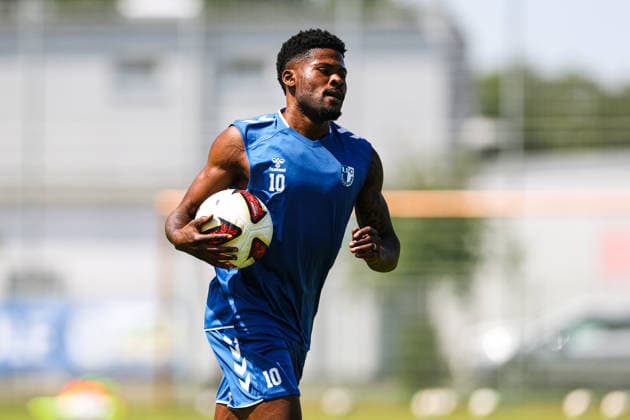 Moritz Broni Kwarteng (1. FC Magdeburg,10) - 2. Fußball Bundesliga Saison 2026-2027 Training 1. FC Magdeburg an der Avnet Arena in Magdeburg - Fußball,Mann,Männer,Deutschland,15.07.2026 *** Moritz Broni Kwarteng, 1. FC Magdeburg, 10 2, Bundesliga Season 2026–2027, 1. FC Magdeburg training at the Avnet Arena in Magdeburg, soccer, man, men, Germany, July 15, 2026