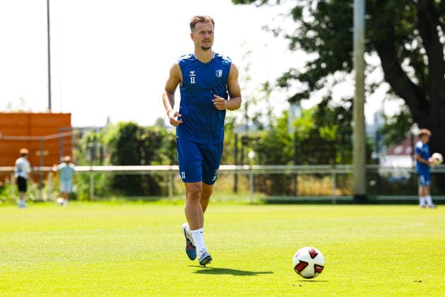 Alexander Ahl Holmström (1. FC Magdeburg,11) macht sein Aufbautraining - 2. Fußball Bundesliga Saison 2026-2027 Training 1. FC Magdeburg an der Avnet Arena in Magdeburg - Fußball,Mann,Männer,Deutschland,15.07.2026 *** Alexander Ahl Holmström of 1. FC Magdeburg, No. 11, is doing his rehabilitation training for the 2026–2027 Bundesliga season at the Avnet Arena in Magdeburg. Soccer, man, men, Germany, July 15, 2026
