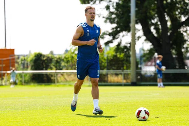 Alexander Ahl Holmström (1. FC Magdeburg,11) macht sein Aufbautraining - 2. Fußball Bundesliga Saison 2026-2027 Training 1. FC Magdeburg an der Avnet Arena in Magdeburg - Fußball,Mann,Männer,Deutschland,15.07.2026 *** Alexander Ahl Holmström of 1. FC Magdeburg, No. 11, is doing his rehabilitation training for the 2026–2027 Bundesliga season at the Avnet Arena in Magdeburg. Soccer, man, men, Germany, July 15, 2026