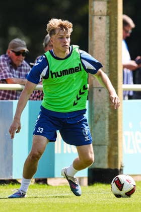 Leon Mergner (1.FC Magdeburg,33) - 2. Fußball Bundesliga Saison 2026-2027 Training 1. FC Magdeburg an der Avnet Arena in Magdeburg - Fußball,Mann,Männer,Deutschland,15.07.2026 *** Leon Mergner, 1. FC Magdeburg, 33, 2026–2027 Bundesliga season, 1. FC Magdeburg training at the Avnet Arena in Magdeburg, soccer, man, men, Germany, July 15, 2026