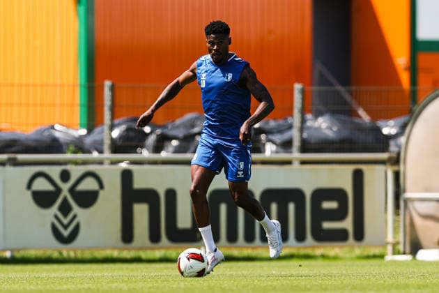 Moritz Broni Kwarteng (1. FC Magdeburg,10) - 2. Fußball Bundesliga Saison 2026-2027 Training 1. FC Magdeburg an der Avnet Arena in Magdeburg - Fußball,Mann,Männer,Deutschland,15.07.2026 *** Moritz Broni Kwarteng, 1. FC Magdeburg, 10 2, Bundesliga Season 2026–2027, 1. FC Magdeburg training at the Avnet Arena in Magdeburg, soccer, man, men, Germany, July 15, 2026