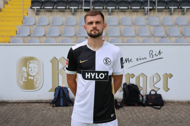 Lukasz Poreba; SV 07 Elversberg; 1.BL, Porträttermin 2026 2027, Elversberg Ursapharm-Arena an der Kaiserlinde Saarland Deutschland (DEU) *** Lukasz Poreba, SV 07 Elversberg 1, Bundesliga, Photo Shoot 2026–2027, Elversberg Ursapharm Arena at the Kaiserlinde, Saarland, Germany, DEU Copyright: xSebastianxBachx