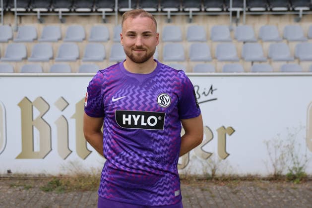 Nicolas Kristof; SV 07 Elversberg; 1.BL, Porträttermin 2026 2027, Elversberg Ursapharm-Arena an der Kaiserlinde Saarland Deutschland (DEU) *** Nicolas Kristof, SV 07 Elversberg 1, Bundesliga, Profile Session 2026–2027, Elversberg Ursapharm Arena at the Kaiserlinde, Saarland, Germany, DEU Copyright: xSebastianxBachx