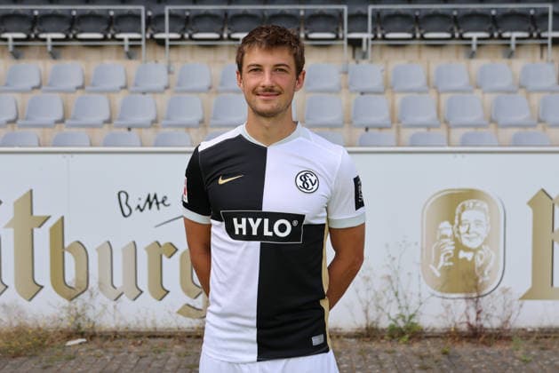 Lukas Petkov; SV 07 Elversberg; 1.BL, Porträttermin 2026 2027, Elversberg Ursapharm-Arena an der Kaiserlinde Saarland Deutschland (DEU) *** Lukas Petkov, SV 07 Elversberg 1, Bundesliga, Photo Shoot 2026–2027, Elversberg Ursapharm Arena at the Kaiserlinde, Saarland, Germany, DEU Copyright: xSebastianxBachx