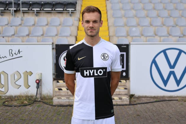 Tom Zimmerschied; SV 07 Elversberg; 1.BL, Porträttermin 2026 2027, Elversberg Ursapharm-Arena an der Kaiserlinde Saarland Deutschland (DEU) *** Tom Zimmerschied, SV 07 Elversberg 1, Bundesliga, Photo Shoot 2026–2027, Elversberg Ursapharm Arena at the Kaiserlinde, Saarland, Germany, DEU Copyright: xSebastianxBachx