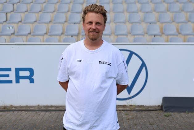 Multi-Supporter Daniel Ocvirk; SV 07 Elversberg; 1.BL, Porträttermin 2026 2027, Elversberg Ursapharm-Arena an der Kaiserlinde Saarland Deutschland (DEU) *** Multi Supporter Daniel Ocvirk, SV 07 Elversberg (1st Bundesliga), Photo Shoot 2026–2027, Elversberg Ursapharm Arena at the Kaiserlinde, Saarland, Germany (DEU) Copyright: xSebastianxBachx