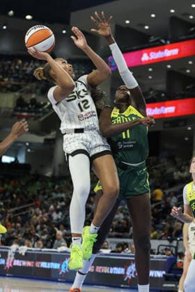 CHICAGO, USA - July 15: Sydney Taylor (12 Chicago Sky) in action during the game between the Chicago Sky and Seattle Storm at Wintrust Arena on Wednesday, July 15 in Chicago, USA  Copyright: xShainaxBenhiyoun SPPx Sportspressphoto_SPR191093