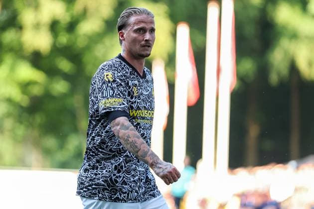 LOENEN , 15-07-2026 , Sportpark Lonapark , season 2026 2027 , Dutch pre-season football , friendly match between Vitesse and AEK Athens , picture shows Vitesse player Alexander Buttner Vitesse - AEK Athens  x205043462x Copyright: