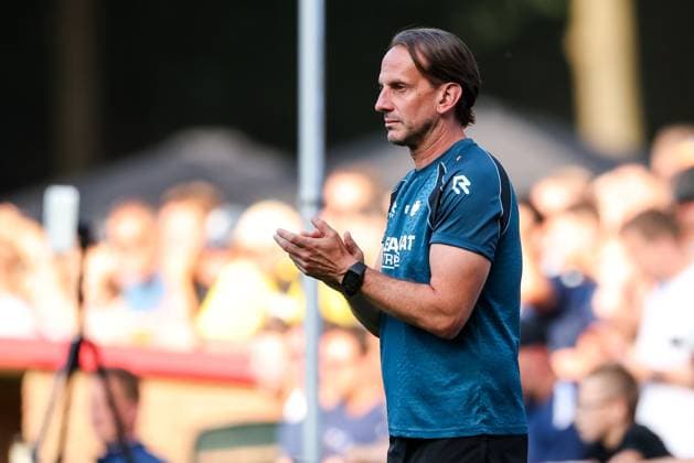 LOENEN , 15-07-2026 , Sportpark Lonapark , season 2026 2027 , Dutch pre-season football , friendly match between Vitesse and AEK Athens , picture shows Vitesse head coach Rudiger Rehm Vitesse - AEK Athens  x205043465x Copyright: