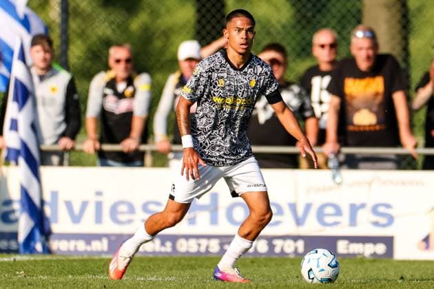 LOENEN , 15-07-2026 , Sportpark Lonapark , season 2026 2027 , Dutch pre-season football , friendly match between Vitesse and AEK Athens , picture shows Vitesse player Xiamaro Thenu Vitesse - AEK Athens  x205043467x Copyright: