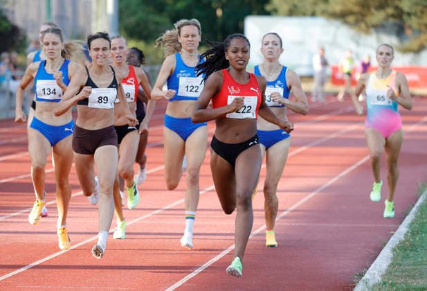 15.07.2026 Leichtathletik Laufen TSV Pfungstadt Stadion hier: Im Ziel mit persönlicher Bestleistung 800m Lauf 222 Helena SCHENK LG Region Karlsruhe 2:05.89 Minuten Schnellste von über 92 Läuferinnen Pfungstadt Hessen Deutschland *** July 15, 2026 Track and Field Running TSV Pfungstadt Stadium Here At the finish line with a personal best in the 800m race 222 Helena SCHENK LG Region Karlsruhe 2:05.89 minutes Fastest among more than 92 female runners Pfungstadt, Hesse, Germany
