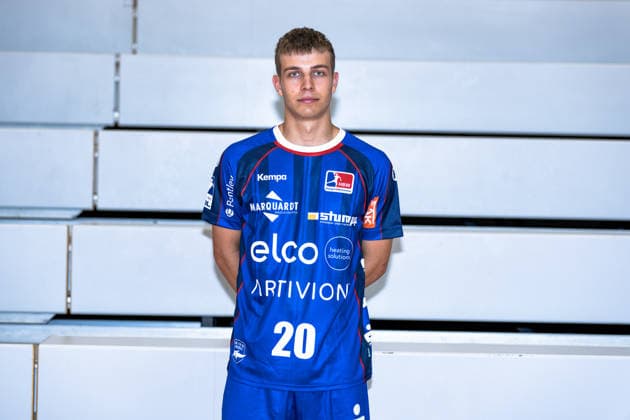 Mischa Locher, (HBW Balingen Weilstetten, 20), , Neuzugang, Saison 2026 2027 HBW Balingen Weilstetten, Handball, Opel 1. Handball Bundesliga, Mannschaftsfoto, Portraittermin, hi.Reihe v.l., Saison 2026 2027, 15.07.2026 Eibner-Pressefoto Andreas Ulmer HBW Balingen Weilstetten, Handball, Opel 1. Handball Bundesliga, Mannschaftsfoto, Portraittermin, hi.Reihe v.l., Saison 2026 2027, 15.07.2026 Balingen *** Mischa Locher, HBW Balingen Weilstetten, 20, , New Signing, 2026–2027 Season HBW Balingen Weilstetten, Handball, Opel 1 Handball Bundesliga, Team Photo, Portrait Session, Back Row from Left, 2026–2027 Season, July 15, 2026 Eibner Press Photo Andreas Ulmer HBW Balingen Weilstetten, handball, Opel 1 Handball Bundesliga, team photo, portrait session, back row from left, 2026–2027 season, July 15, 2026, Balingen Copyright: xEibner-Pressefoto AndreasxUlmerx EP_AUR