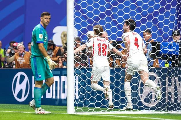 RECORD DATE NOT STATED FIFA World Cup, WM, Weltmeisterschaft, Fussball 2026 - Semifinal - England v Argentina Anthony Gordon player of England celebrates his goal during the FIFA World Cup semifinal match between England and Argentina, at Atlanta Stadium, in Georgia, United States, on Wednesday, July 15, 2026.(Foto: Vanessa Carvalho Brazil Photo Press IMAGO) Sports Copyright: xVanessaxCarvalhox