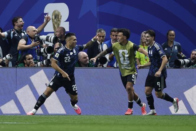ATLANTA - Lautaro Martinez of Argentina celebrates scoring the second goal during the 2026 FIFA World Cup, WM, Weltmeisterschaft, Fussball semi-final match between England and Argentina at the Atlanta Stadium on July 15, 2026, in Atlanta, Georgia, United States. MAURICE VAN STEEN ANP FIFA World Cup 2026 - semi final 2026 xVIxANPxSportx xMauricexvanxSteenxIVx 563609923 originalFilename: 563609923.jpg