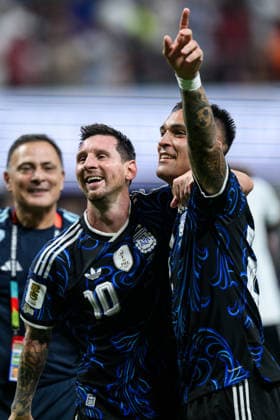 260715 Lionel Messi and Lautaro Martinez of Argentina celebrate after the FIFA World Cup, WM, Weltmeisterschaft, Fussball 2026 semifinal football match between England and Argentina on July 15, 2026 in Atlanta. Photo: Joel Marklund BILDBYRAN kod JM JM0828 bbeng fotboll football soccer fotball vm fotbolls-vm fotball-vm fotbolls-vm 2026 fifa world cup 2026 semifinal england argentina jubel *** July 15, 2026: Lionel Messi and Lautaro Martinez of Argentina celebrate after the 2026 FIFA World Cup soccer semifinal match between England and Argentina on July 15, 2026 in Atlanta. Photo by Joel Marklund. BILDBYRAN code JM JM0828 bbeng soccer football soccer World Cup soccer World Cup 2026 FIFA World Cup 2026 semifinal England Argentina celebration  Copyright: JOELxMARKLUND BB260715JM123