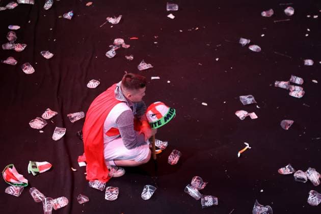 England fan dejected following England s loss against Argentina Fans at Box Park Wembley, Football, World Cup 2026, London, UK - 15 Jul 2026London Wembley United Kingdom  Copyright: xHanc WiredxPhotos Shutterstockx 16992959aj