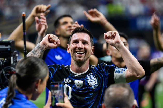 260715 Lionel Messi of Argentina celebrates after the FIFA World Cup, WM, Weltmeisterschaft, Fussball 2026 semifinal football match between England and Argentina on July 15, 2026 in Atlanta. Photo: Joel Marklund BILDBYRAN kod JM JM0828 bbeng fotboll football soccer fotball vm fotbolls-vm fotball-vm fotbolls-vm 2026 fifa world cup 2026 semifinal england argentina jubel *** July 15, 2026: Lionel Messi of Argentina celebrates after the 2026 FIFA World Cup soccer semifinal match between England and Argentina on July 15, 2026 in Atlanta. Photo by Joel Marklund. BILDBYRAN code JM JM0828 bbeng soccer football soccer World Cup soccer World Cup 2026 FIFA World Cup 2026 semifinal England Argentina celebration  Copyright: JOELxMARKLUND BB260715JM137