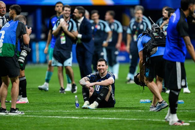 260715 Lionel Messi of Argentina after the FIFA World Cup, WM, Weltmeisterschaft, Fussball 2026 semifinal football match between England and Argentina on July 15, 2026 in Atlanta. Photo: Joel Marklund BILDBYRAN kod JM JM0828 bbeng fotboll football soccer fotball vm fotbolls-vm fotball-vm fotbolls-vm 2026 fifa world cup 2026 semifinal england argentina jubel *** July 15, 2026: Lionel Messi of Argentina after the 2026 FIFA World Cup semifinal soccer match between England and Argentina on July 15, 2026 in Atlanta. Photo by Joel Marklund. BILDBYRAN code JM JM0828 bbeng soccer football soccer World Cup soccer World Cup 2026 FIFA World Cup 2026 semifinal England Argentina celebration  Copyright: JOELxMARKLUND BB260715JM146