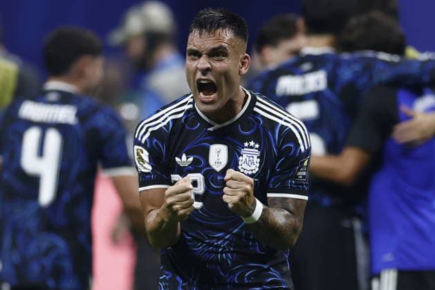 FIFA World Cup, WM, Weltmeisterschaft, Fussball 2026 semifinals - England vs Argentina Lautaro Martinez of Argentina celebrates their victory in the FIFA World Cup 2026 semifinals match England against Argentina, in Atlanta, USA, 15 July 2026. ATLANTA United States  Copyright: xWILLxOLIVERx