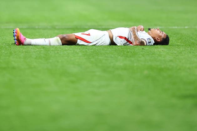 Morgan Rogers of England dejected at full time England v Argentina, 2026 FIFA World Cup, WM, Weltmeisterschaft, Fussball Semi Final, Football, Atlanta Stadium, Atlanta, Georgia, USA - 15 Jul 2026Atlanta Atlanta Stadium Georgia (GA) United States of America  Copyright: xMichaelxZemanek Shutterstockx 16992756es