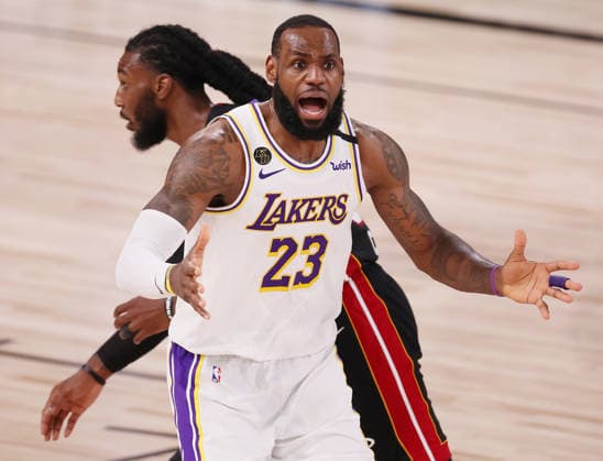 USA BASKETBALL NBA, Basketball Herren, USA FINALS Los Angeles Lakers at Miami Heat epa08721418 Los Angeles Lakers forward LeBron James reacts after being called for a travel in the fourth quarter of their NBA Finals basketball game three between the Los Angeles Lakers and the Miami Heat at the ESPN Wide World of Sports Complex in Kissimmee, Florida, USA, 04 October 2020. Kissimmee United States  Copyright: xERIKxS.xLESSERx