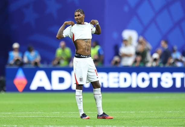 Marcus Rashford of England reacts after the final whistle England v Argentina, 2026 FIFA World Cup, WM, Weltmeisterschaft, Fussball Semi Final, Football, Atlanta Stadium, Atlanta, Georgia, USA - 15 Jul 2026Atlanta Atlanta Stadium Georgia (GA) United States of America  Copyright: xMichaelxZemanek Shutterstockx 16992756ff