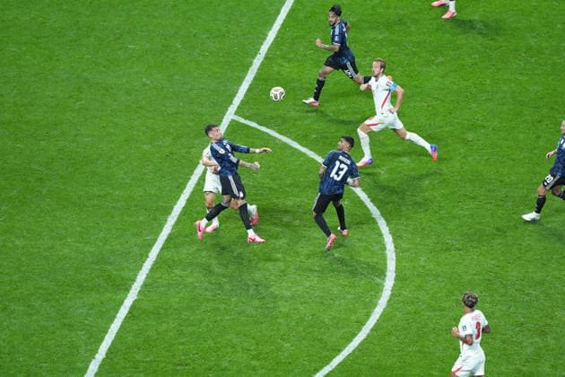 Fifa Worlsd Cup 2026 FIFA World Cup, WM, Weltmeisterschaft, Fussball 2026 Semifinal Argentina 2 England 1 Argentina came from behind with two late goals to book their place in the World Cup final against Spain. England took the lead in the 55th minute through Anthony Gordon, but Enzo Fernandez equalised in the 85th minute before substitute Lautaro Martinez headed home the winner in stoppage time (90+1), from a Lionel Messi assist. Argentina reached finals to meet Spain in New Jersey Goals: ¢Argentina: Enzo Fernandez (85), Lautaro Martinez (90+1) ¢England: Anthony Gordon (55) Atlanta Mercedes- Benz stadium USA Copyright: xSeshadrixSukumarx