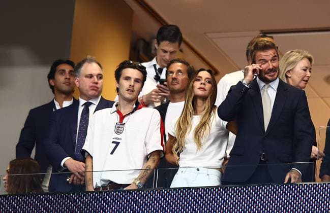 Cruz , Victoria and David Beckham England v Argentina, 2026 FIFA World Cup, WM, Weltmeisterschaft, Fussball Semi Final, Football, Atlanta Stadium, Atlanta, Georgia, USA - 15 Jul 2026Atlanta Atlanta Stadium Georgia (GA) United States of America  Copyright: xMichaelxZemanek Shutterstockx 16992756gh