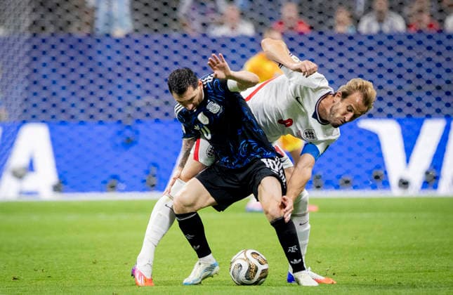 Atlanta, USA 15th Jul 2026. Lionel Messi (ARG) Harry Kane (ENG) England - Argentina World Cup England - Argentinien 15.07.2026 *** Atlanta, USA, July 15, 2026 Lionel Messi ARG Harry Kane ENG England Argentina World Cup England Argentina July 15, 2026