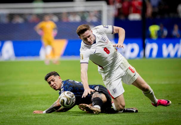 Atlanta, USA 15th Jul 2026. Enzo Fernandez (ARG) Elliot Anderson (ENG) England - Argentina World Cup England - Argentinien 15.07.2026 *** Atlanta, USA, July 15, 2026 Enzo Fernandez (ARG) Elliot Anderson (ENG) England Argentina World Cup England Argentina July 15, 2026