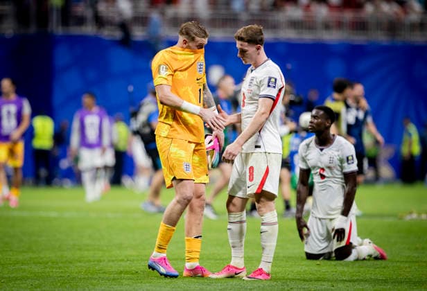 Atlanta, USA 15th Jul 2026. Jordan Pickford (ENG) Elliot Anderson (ENG) England - Argentina World Cup England - Argentinien 15.07.2026 *** Atlanta, USA, July 15, 2026 Jordan Pickford (ENG) Elliot Anderson (ENG) England Argentina World Cup England Argentina July 15, 2026