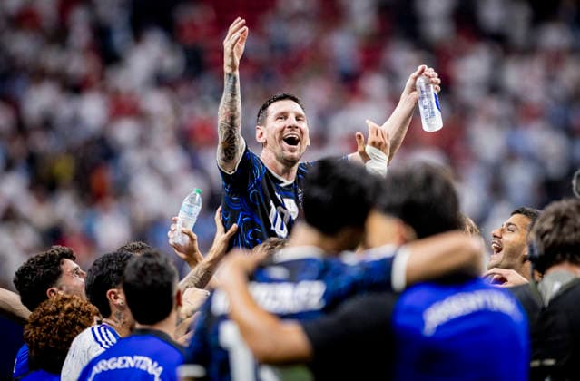 Atlanta, USA 15th Jul 2026. Final jubilation Lionel Messi (ARG) England - Argentina World Cup England - Argentinien 15.07.2026 *** Atlanta, USA, July 15, 2026: Jubilation in the final—Lionel Messi, ARG, England, Argentina, World Cup, England, Argentina, July 15, 2026