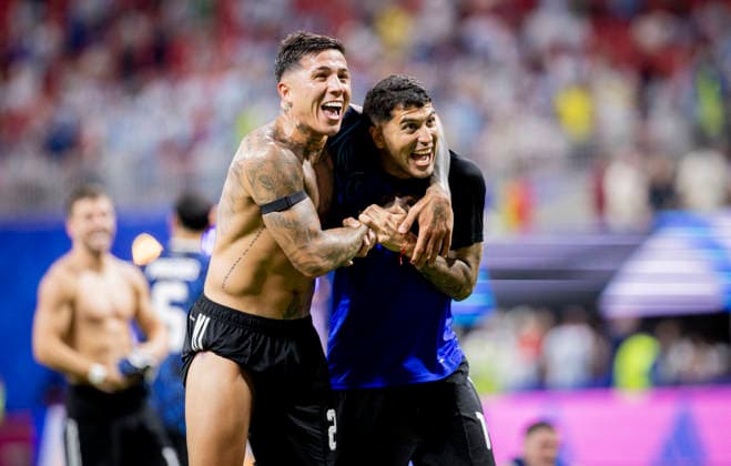 Atlanta, USA 15th Jul 2026. Final jubilation Enzo Fernandez (ARG) Exequiel Palacios (ARG) England - Argentina World Cup England - Argentinien 15.07.2026 *** Atlanta, USA, July 15, 2026: Jubilation in the final—Enzo Fernández (ARG), Exequiel Palacios (ARG), England, Argentina, World Cup, England, Argentina, July 15, 2026