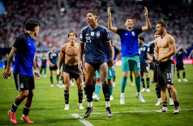 Atlanta, USA 15th Jul 2026. Final jubilation Enzo Fernandez (ARG) England - Argentina World Cup England - Argentinien 15.07.2026 *** Atlanta, USA, July 15, 2026: Jubilation in the final—Enzo Fernández, ARG vs. England, Argentina vs. England, World Cup, July 15, 2026