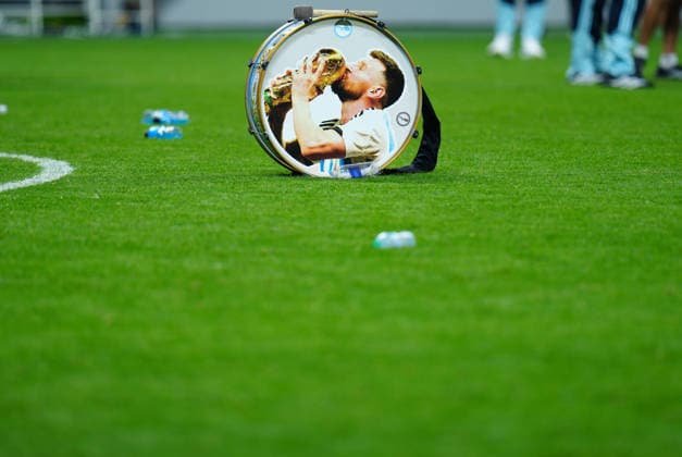 260716 -- ATLANTA, July 16, 2026 -- A drum is seen after the semifinal match between Argentina and England at the 2026 FIFA World Cup, WM, Weltmeisterschaft, Fussball at Atlanta Stadium in Atlanta, the United States, July 15, 2026. SPU.S.-ATLANTA-FOOTBALL-FIFA WORLD CUP-SEMIFINAL-ARG VS ENG JiaxHaocheng  (SP)U.S.-ATLANTA-FOOTBALL-FIFA WORLD CUP-SEMIFINAL-ARG VS ENG IMAGO JiaxHaocheng  imago images 0861759059