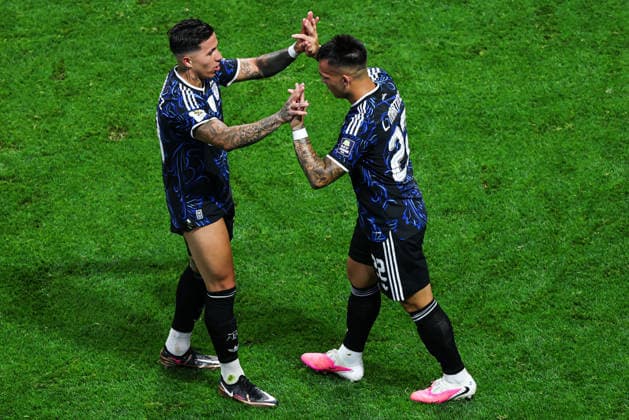 ATLANTA, GEORGIA - JULY 15: Lautaro Martinez and Enzo Fernandez of Team Argentina celebrate a goal during the FIFA World Cup, WM, Weltmeisterschaft, Fussball 2026 Semi Final match between England and Argentina at Atlanta Stadium on July 15, 2026 in Atlanta, Georgia.  Copyright: xVCGx 111654607310
