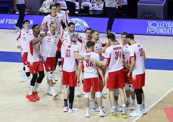 SIATKOWKA LIGA NARODOW SE ON 2026 15.07.2026 POLSKA v BULGARIA --- POLAND v BULGARIA N Z SIATKARZE REPREZENTACJI POLSKI PO POKONANIU BULGARII 3:0 W MECZU LIGI NARODOW W CHICAGO MARCIN CHOLEWINSKI NEWSPIX.PL VOLLEYBALL NATIONS LEAGUE 2026 15072026 POLISH NATION TEAM IN VOLLEYBALL AFTER WINNING AGAINST BULGARIA 3:0 NEWSPIX.PL --- newspix.pl 