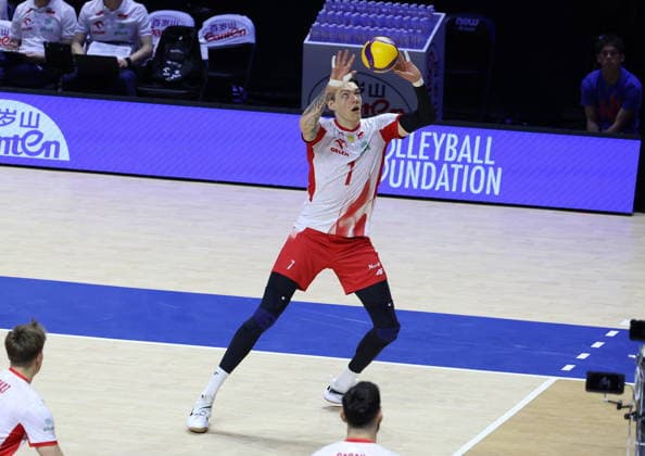 SIATKOWKA LIGA NARODOW SE ON 2026 15.07.2026 POLSKA v BULGARIA --- POLAND v BULGARIA N Z BARTLOMIEJ LEMANSKI W MECZU POLSKA - BULGARIA 3:0 W RYWALIZACJI LIGI NARODOW W CHICAGO MARCIN CHOLEWINSKI NEWSPIX.PL VOLLEYBALL NATIONS LEAGUE 2026 15072026 BARTLOMIEJ LEMANSKI DURING THE MATCH POLAND - BULGARIA 3:0 IN VOLLEYBALL NATIONS LEAGUE NEWSPIX.PL --- newspix.pl 
