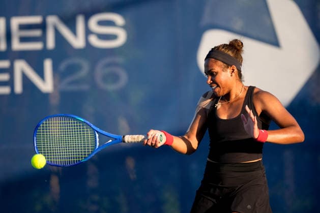 Vanda Pharmaceuticals Athens Open - Day 3 Carmen Corley of the United States plays alongside partner Alexandra Osborne of Australia during their Round of 16 doubles match against Maia Lumsden of Great Britain and Qianhui Tang of China at the 2026 Vanda Pharmaceuticals Athens Open Women s tennis tournament at the Athens Olympic Tennis Centre in Athens, Greece, on July 15, 2026. Athens Athens Greece  Copyright: xOwenxHammondx originalFilename:hammond-2026vand260715_npBmZ.jpg