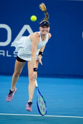 Vanda Pharmaceuticals Athens Open - Day 3 Harriet Dart of Great Britain competes against fourth-seeded Maria Sakkari of Greece during their Round of 16 match at the 2026 Vanda Pharmaceuticals Athens Open Women s tennis tournament at the Athens Olympic Tennis Centre in Athens, Greece, on July 15, 2026. Athens Athens Greece  Copyright: xOwenxHammondx originalFilename:hammond-2026vand260715_npbJq.jpg