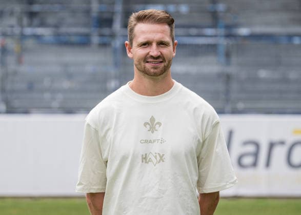 15.07.2026, xfux, Fussball 2.Bundesliga, SV Darmstadt 98 Fototermin Saison 2026 2027 - Porträttermin 2026 2027, v.l. Standardtrainer Immanuel Höhn Hoehn (SV Darmstadt 98) Darmstadt *** July 15, 2026, xfux, Soccer 2. Bundesliga, SV Darmstadt 98 Photo Shoot for the 2026–2027 Season, Portrait Session for the 2026–2027 Season, from left: Head Coach Immanuel Höhn, SV Darmstadt 98, Darmstadt
