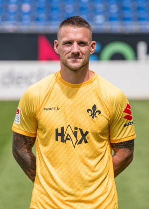 15.07.2026, xfux, Fussball 2.Bundesliga, SV Darmstadt 98 Fototermin Saison 2026 2027 - Porträttermin 2026 2027, v.l. Marcel Schuhen (SV Darmstadt 98) Darmstadt *** July 15, 2026, xfux, Soccer, 2. Bundesliga, SV Darmstadt 98 Photo Shoot for the 2026–2027 Season, Portrait Session for the 2026–2027 Season, from left: Marcel Schuhen, SV Darmstadt 98, Darmstadt