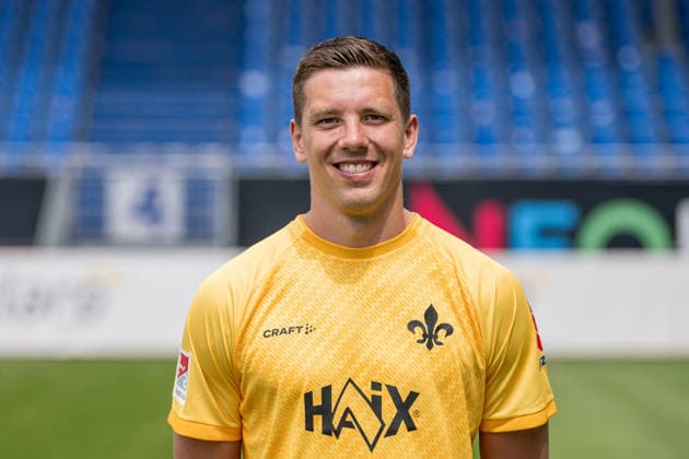 15.07.2026, xfux, Fussball 2.Bundesliga, SV Darmstadt 98 Fototermin Saison 2026 2027 - Porträttermin 2026 2027, v.l. Alexander Brunst (SV Darmstadt 98) Darmstadt *** July 15, 2026, xfux, Soccer, 2. Bundesliga, SV Darmstadt 98 Photo Shoot for the 2026–2027 Season, Portrait Session for the 2026–2027 Season, from left: Alexander Brunst, SV Darmstadt 98, Darmstadt