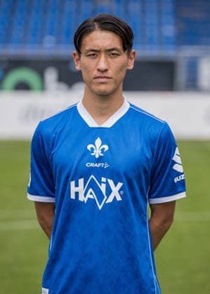 15.07.2026, xfux, Fussball 2.Bundesliga, SV Darmstadt 98 Fototermin Saison 2026 2027 - Porträttermin 2026 2027, v.l. Hiroki Akiyama (SV Darmstadt 98) Darmstadt *** July 15, 2026, xfux, Soccer, 2. Bundesliga, SV Darmstadt 98 Photo Shoot for the 2026–2027 Season, Portrait Session for the 2026–2027 Season, from left: Hiroki Akiyama, SV Darmstadt 98, Darmstadt