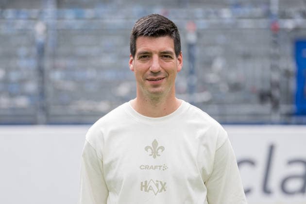 15.07.2026, xfux, Fussball 2.Bundesliga, SV Darmstadt 98 Fototermin Saison 2026 2027 - Porträttermin 2026 2027, v.l. Analyse Rafael Ramos (SV Darmstadt 98) Darmstadt *** July 15, 2026, xfux, Soccer, 2. Bundesliga, SV Darmstadt 98, Photo Shoot for the 2026–2027 Season, Portrait Session for the 2026–2027 Season, from left: Analysis, Rafael Ramos, SV Darmstadt 98, Darmstadt