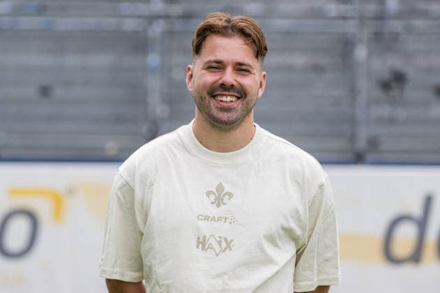 15.07.2026, xfux, Fussball 2.Bundesliga, SV Darmstadt 98 Fototermin Saison 2026 2027 - Porträttermin 2026 2027, v.l. Physiotherapeut Maximilian Schubert (SV Darmstadt 98) Darmstadt *** July 15, 2026, xfux, Soccer, 2. Bundesliga, SV Darmstadt 98, Photo Shoot for the 2026–2027 Season, Portrait Session for the 2026–2027 Season, from left: Physical Therapist Maximilian Schubert, SV Darmstadt 98, Darmstadt