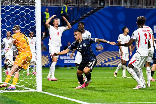 ATLANTA, GEORGIA - JULY 15: Lautaro Martinez of Argentina celebrates after scoring his team s second goal during the FIFA World Cup, WM, Weltmeisterschaft, Fussball 2026 Semi Final match between England and Argentina at Atlanta Stadium on July 15, 2026 in Atlanta, Georgia.  Copyright: xMBxMediax